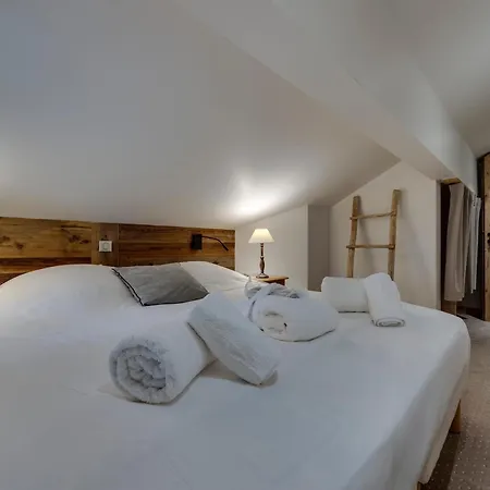Skis Aux Pieds, 4 Ch, 10 Pers, Piscine, Jacuzzi, Wifi - Fr-1-686-45 * Bourg-Saint-Maurice